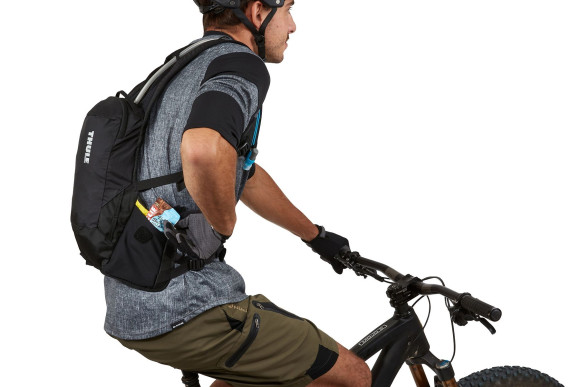 ზურგჩანთა/ჰიდრატორი Thule Vital 3ლ, Black ზურგჩანთა/ჰიდრატორი Thule Vital 3ლ, Black