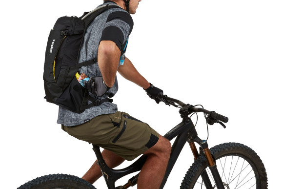 ზურგჩანთა/ჰიდრატორი Thule Vital 3ლ, Black ზურგჩანთა/ჰიდრატორი Thule Vital 3ლ, Black