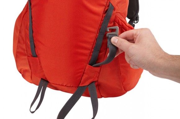 ზურგჩანთა თხილამურებისთვის Thule Upslope 20L, Black